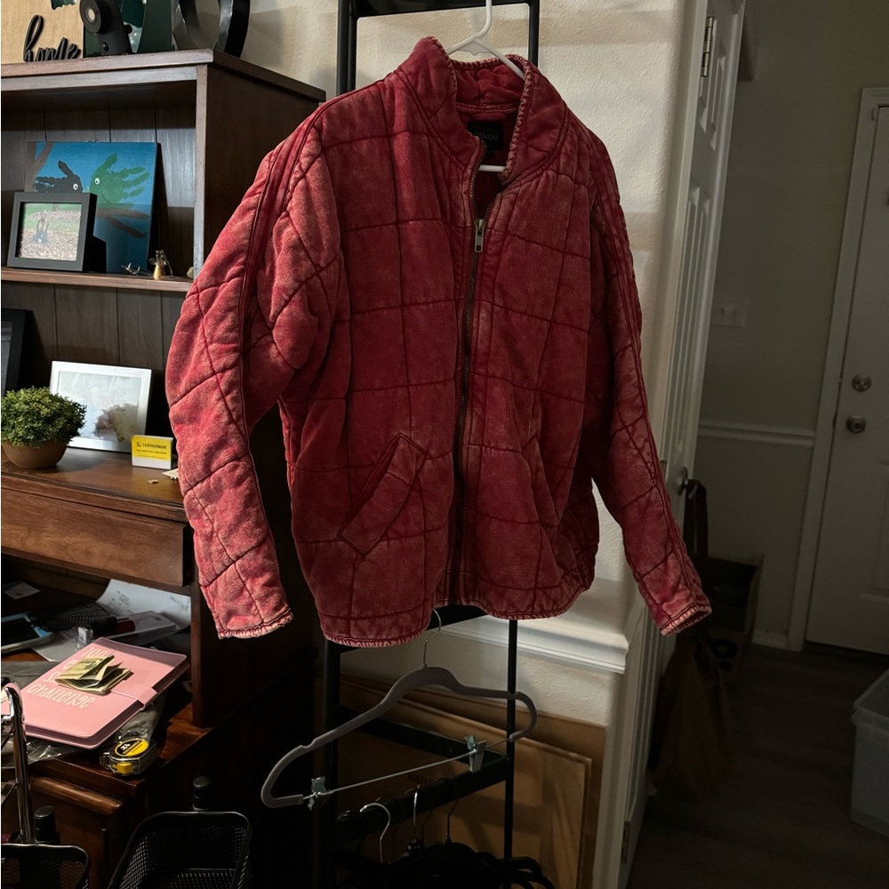 Women's Quilted Red Zip-Front Jacket